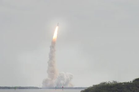 Volusia County Beaches Offer Viewing Opportunities for Artemis Launch, Traffic Congestion Expected Along the Coast and I-95 Story Featured Image