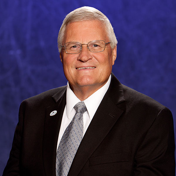 picture of Dr. Fred Lowry