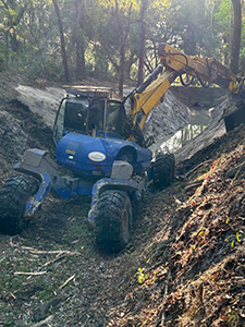 Open-channel-with-tree-crew