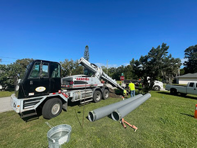Construction Crew is replacing aging stormwater pipes along Julia Street