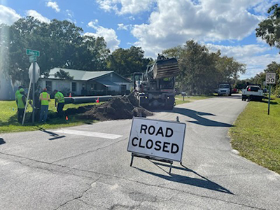 Construction Crew is replacing aging stormwater pipes along Julia Street
