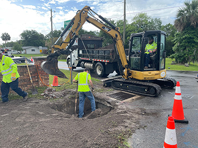Crews repaired a drainage structure at the intersection of Hontoon Road and Flowing Well Road